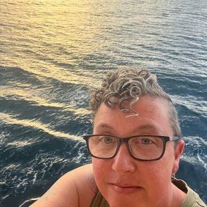 Meet your Posher, Bea